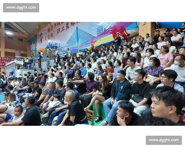 在汗水与掌声交织中领悟拼搏意义的精彩比赛成长与团队精神瞬间回望